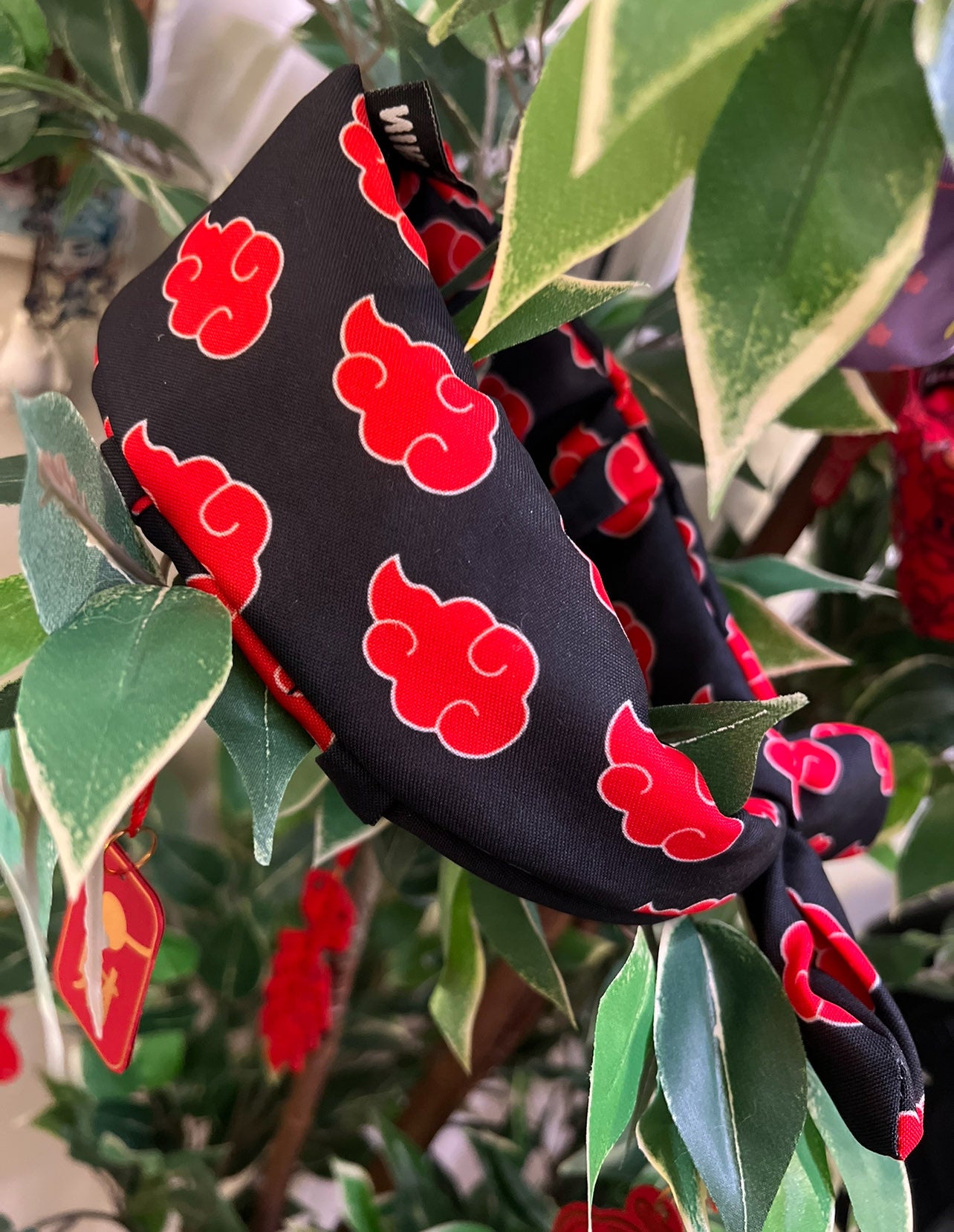 Anime scarf red clouds